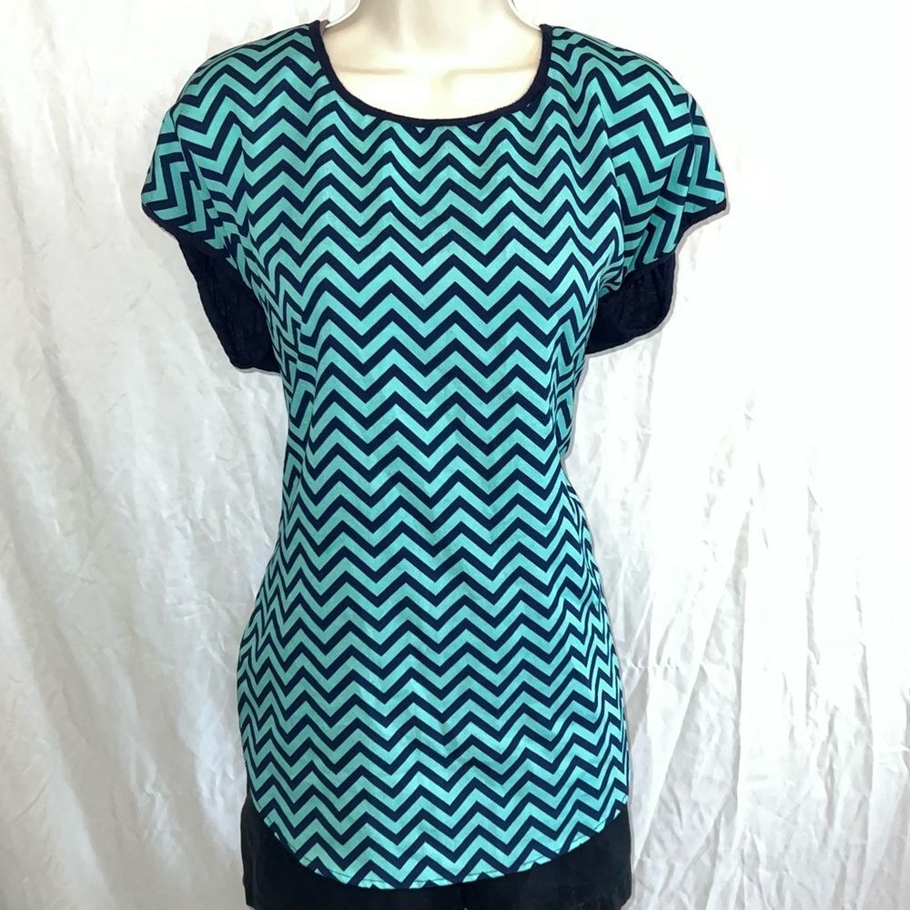 Dark & Light Blue Chevron Pattern T-shirt Tee Top ~ Women’s XL ~ Espresso Brand
